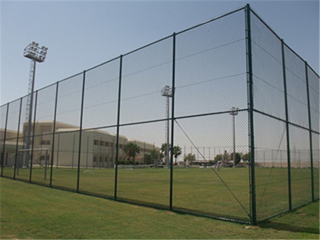 羽毛球場(chǎng)圍網(wǎng)圖片3 羽毛球場(chǎng)圍網(wǎng)圖片3