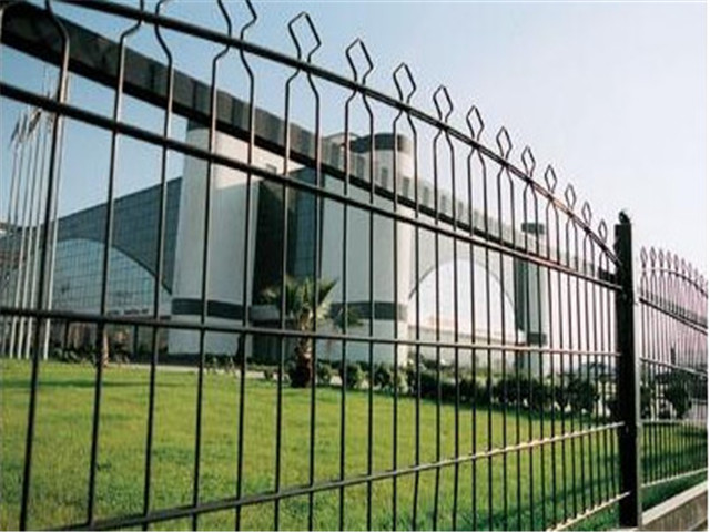 歐式鋅鋼護(hù)欄圖片1 歐式鋅鋼護(hù)欄圖片1